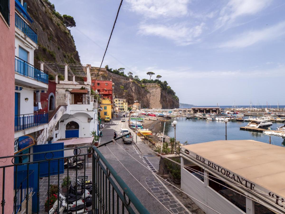 Casa Mariarosa - Seaside Apartment With Balcony Пиано ди Соренто Екстериор снимка